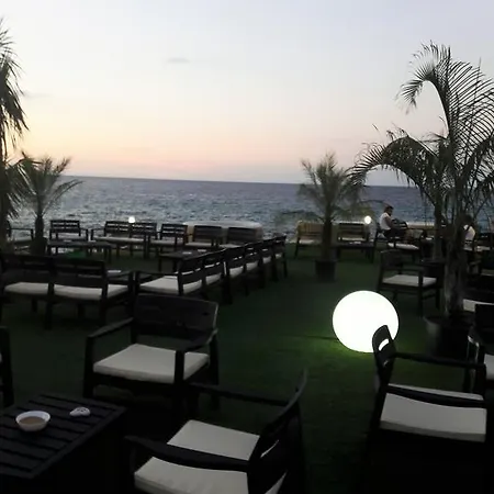 La * Mondello