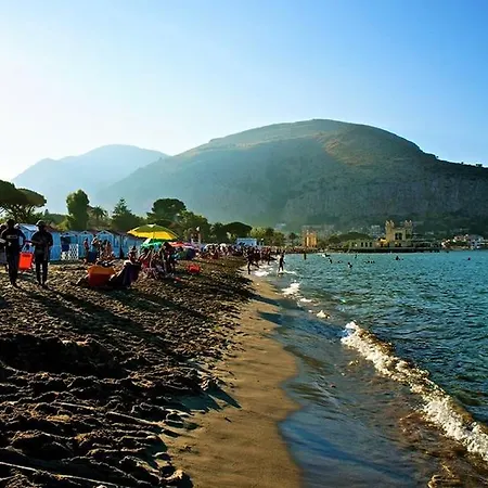 La Appartement Mondello